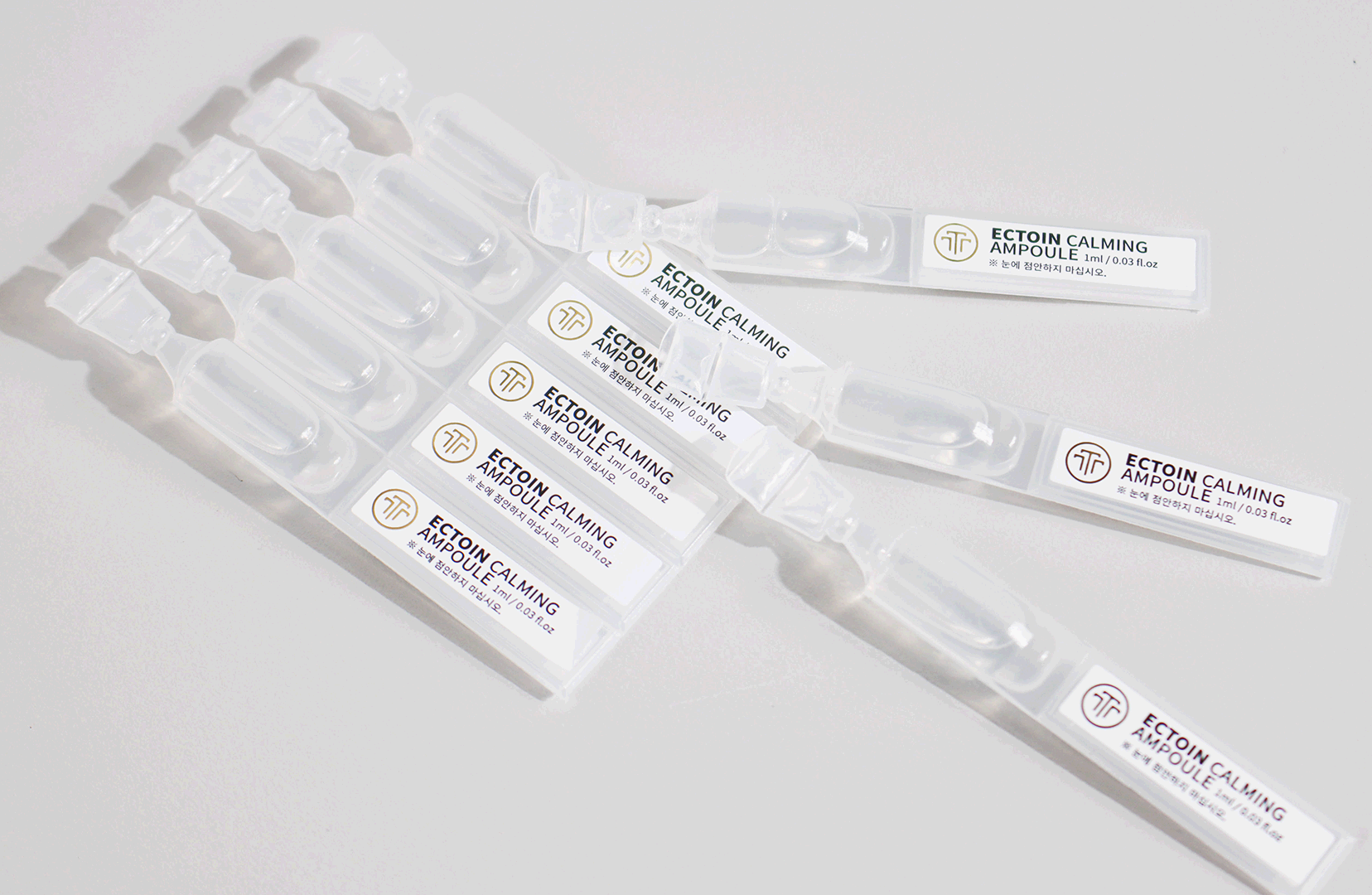 tom-tit-tot Ectoin Calming Ampoule