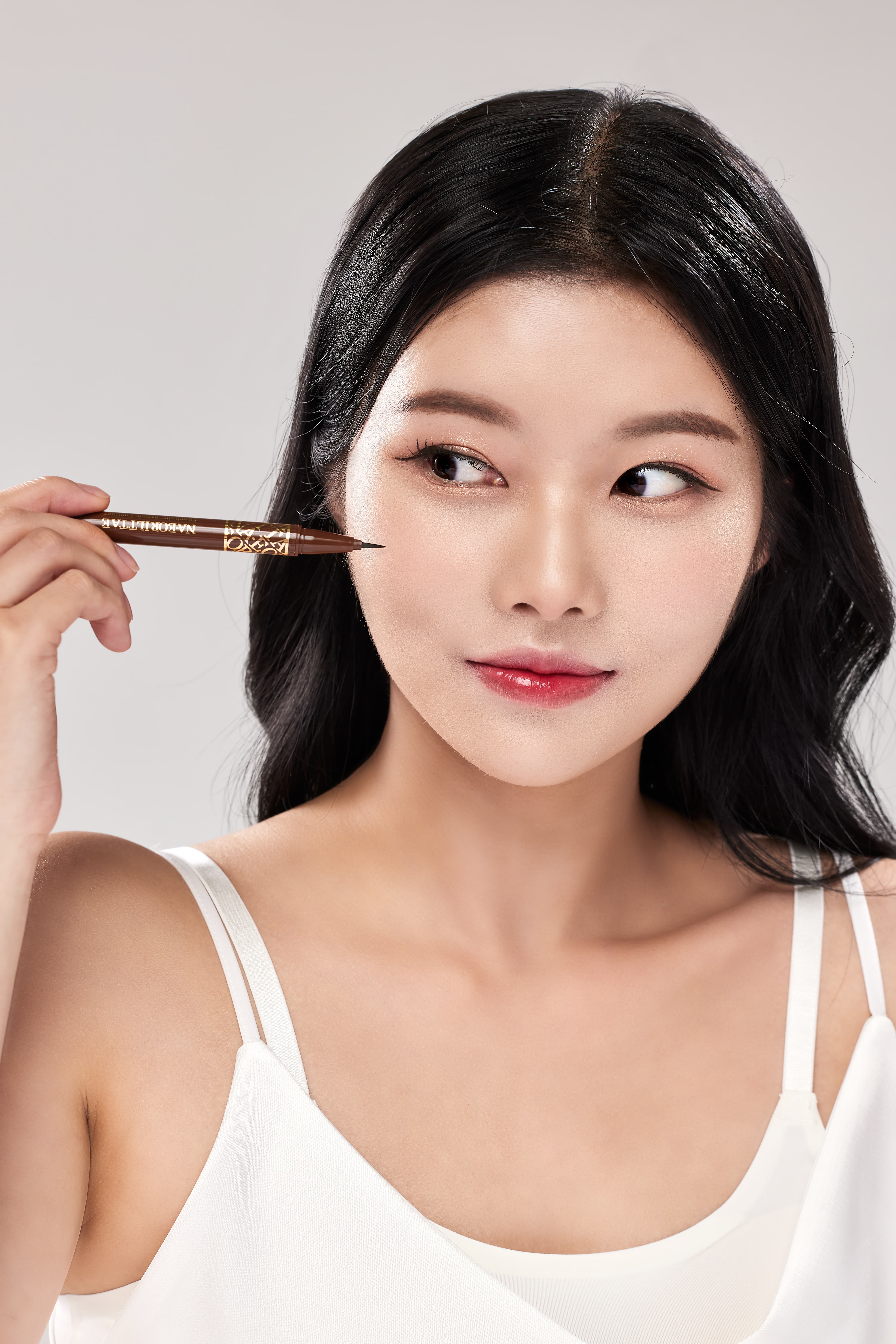 Eye Liner - NA Eorilttae Edge Holic Brush 