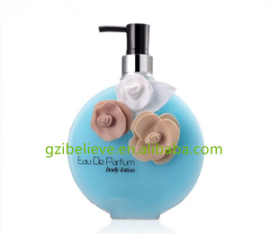 Moisturizing whitening perfumed body lotion for women