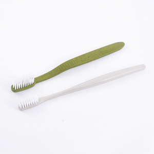 Professional custom comfortable disposable hotel plastic toothbrush