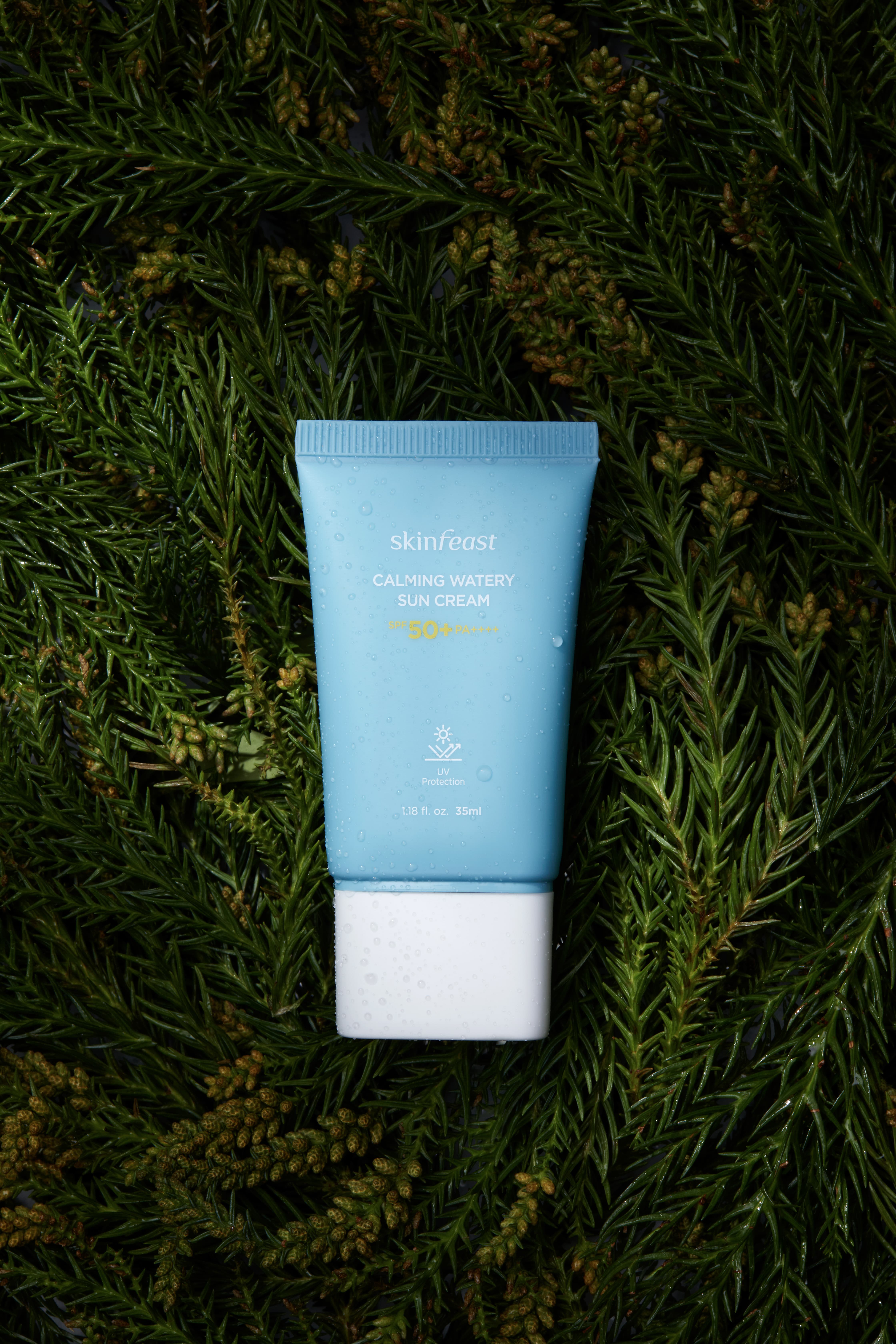 SKINFEAST calming watery sun screen