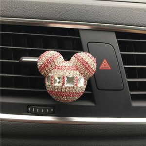 Luxury car ornaments girl Exquisite diamond Air conditioning outlet refreshing agent styling Perfumes 100 Original