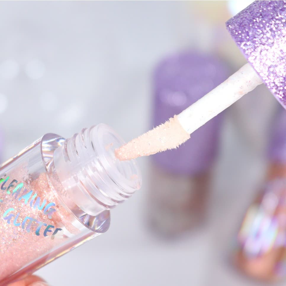 Gleaming Eye Glitter