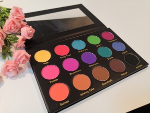 Professional Pigment Matte 15 Colors Bright Makeup custom printed eyeshadow palette