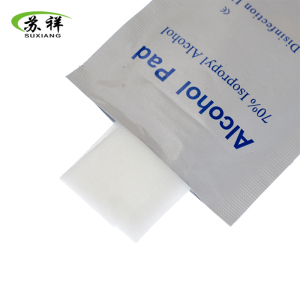 Hot Sale Factory Price Disposable 70% Custom Wet Wipes Pads