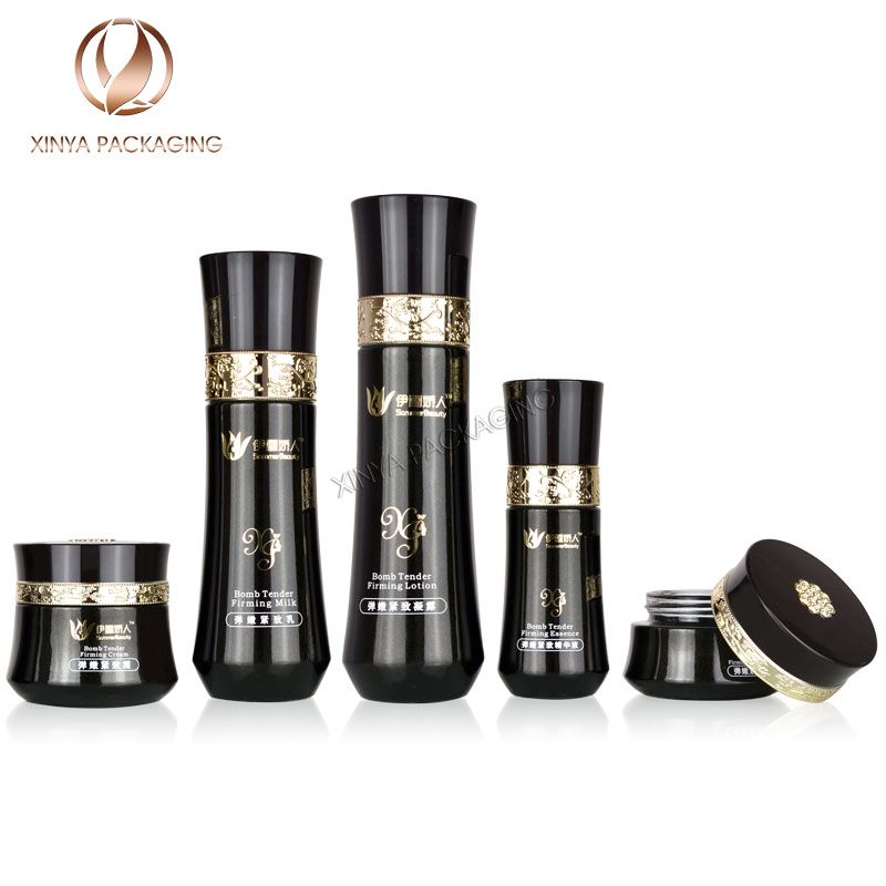 skincare set cosmetic packaging glass bottles cream jars foundation lotion toner bottles in set