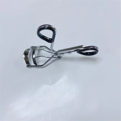 Beauty Eyelash Curler with Plastic Handle