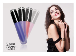 Best Selling Products New Arrival  OEM  Make up Empty Plastic Packaging Tube Custom Lip Gloss Glitter Moisture Lip Gloss