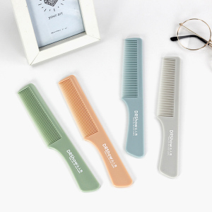 Factory wholesale salon personalize different usage plastic hair static comb set
