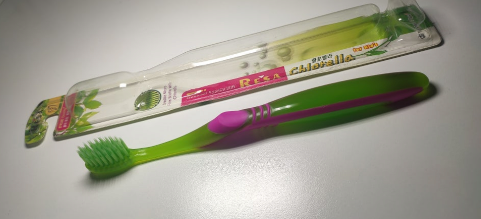 Soft Toothbrush Cavity Defense