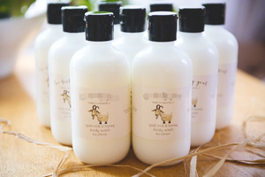 the best sell goat milk bath and shower gel (body wash) for OEM Service