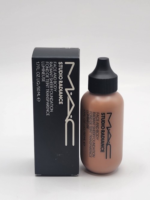 MAC Studio Radiance Face & Body Radiant Sheer Foundation 50ml