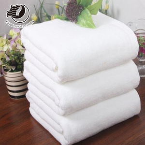 Factory Supply Customized Wholesale White Color Hotel Face Towel