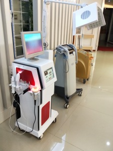 LASER Factory! Beauty Salon 670nm diode Laser Hair Regrowth Machine For Hair Loss Treatment