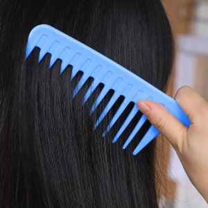 Private label Wide Tooth Comb hair comb Detangling Hair Brush,Paddle Hair Comb,Care Hand grip Comb- Brush