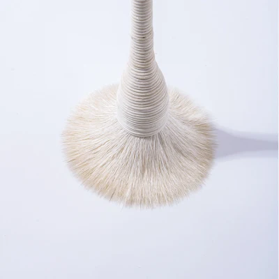 Real Wool Makeup Brush: Single White/Black Powder Blusher Brush Tool