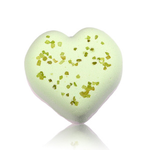 Romantic dried flower aromatic love shape bath salt ball clean exfoliating essential oil bath ball OEM can be customized