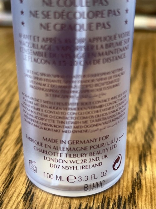 Charlotte Tilbury Airbrush Flawless Setting Spray