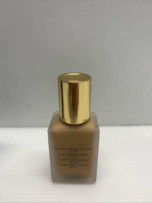 Estée LauderDouble Wear Stay-in-Place 24-Hour Longwear Foundation
