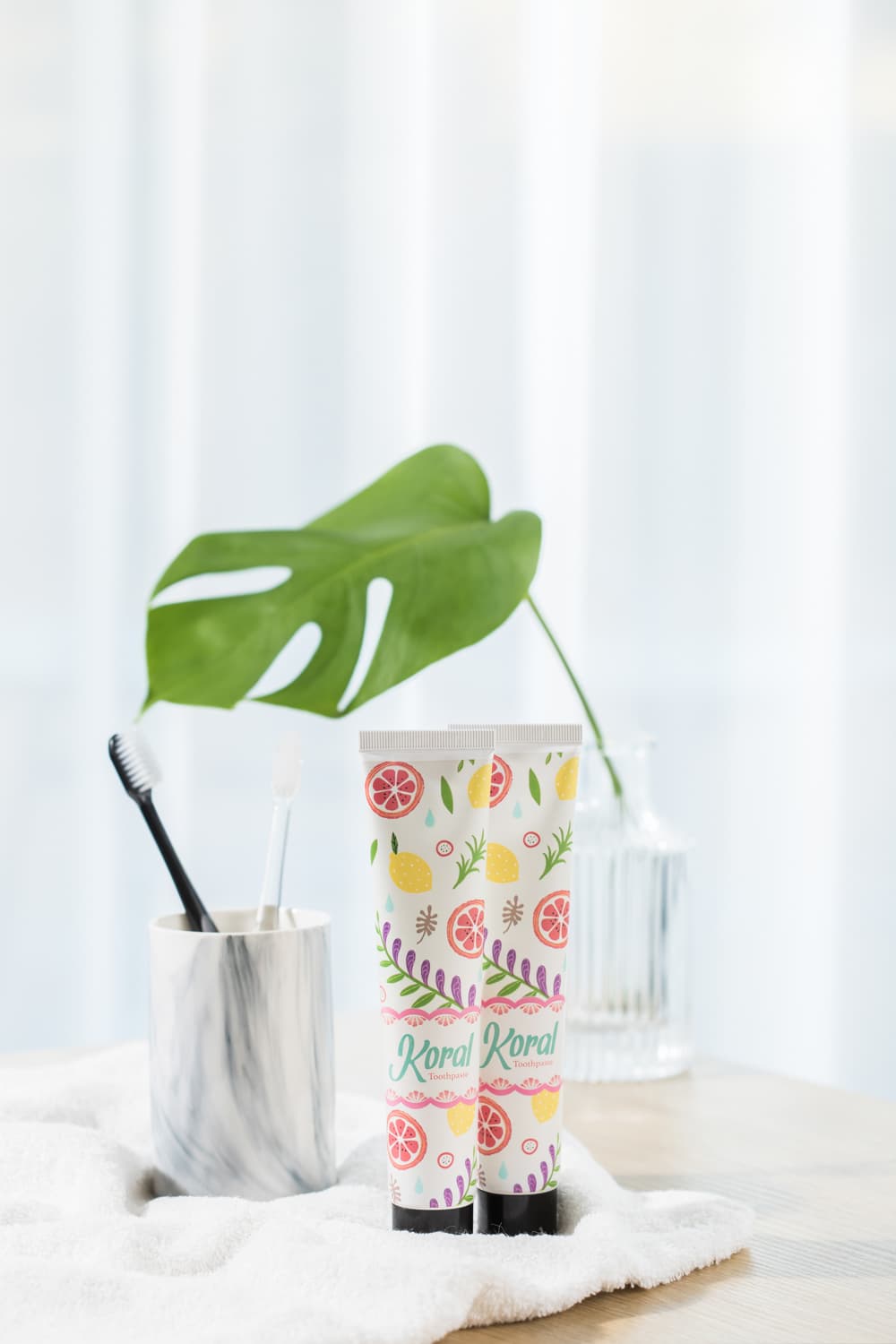 Koral Natural Toothpaste with Vitamin B C and Folic Acid