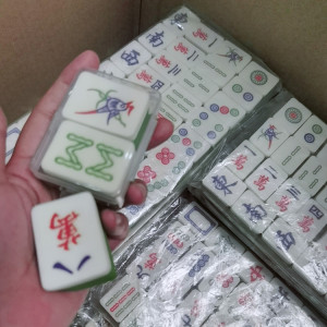 Wholesale Mahjong Latex Free Powder Cosmetic Puff Chinese Gift Make Up Beauty Foundation Blender Makeup Sponge