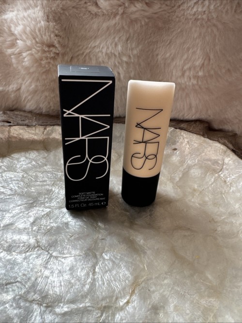 Nars Soft Matte Complete Foundation