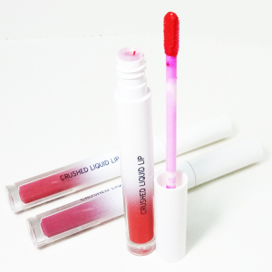 Shiny Soft Lasting Private Label moisturizing luxury Lip Gloss Base wholesale custom lip gloss