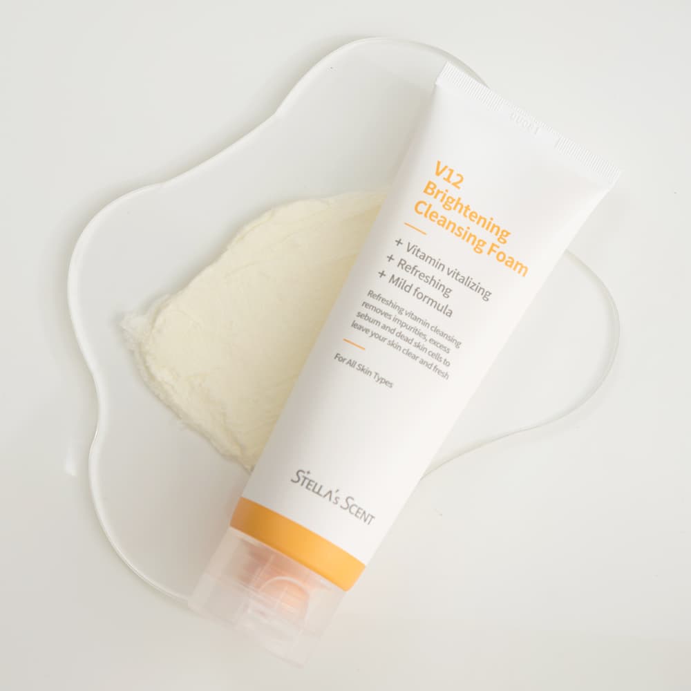 V12 Brightening Cleansing Foam