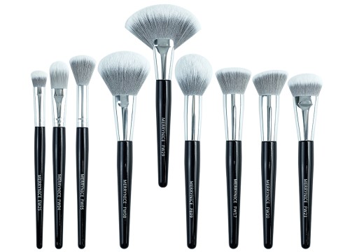 PROFESSIONAL SET OF 21 MAKEUP BRUSHES