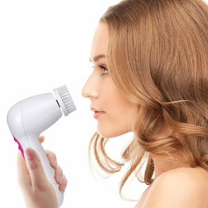 5 in 1 Electric Facial Cleansing Brush Massager Personal Care Appliance Blackhead Acne Powered Devices Brush AE-805C