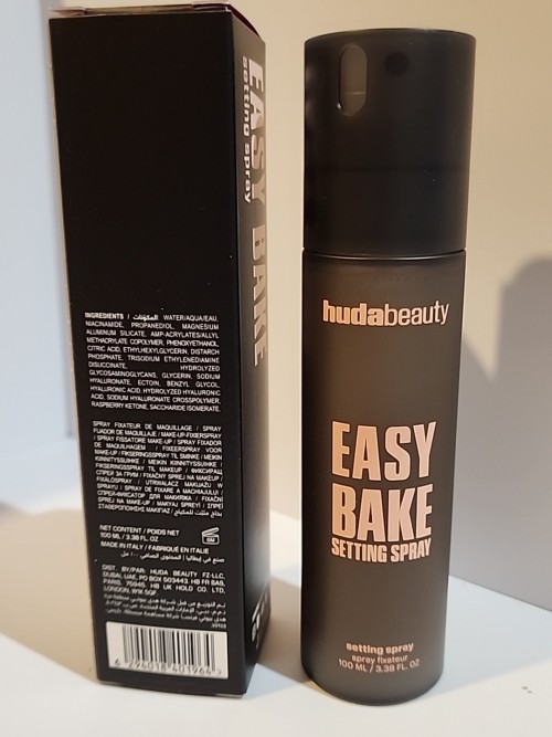 Huda Beauty Easy Bake Setting Spray 100ml/3.38oz
