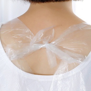 50pcs disposable PE beauty salon apron barber shawl hair cutting capes wholesale