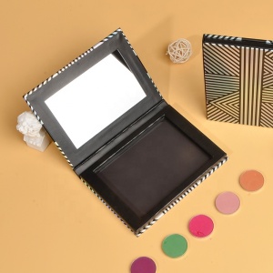 Custom Logo Private Label Magnetic Packaging Makeup Eyeshadow Palette