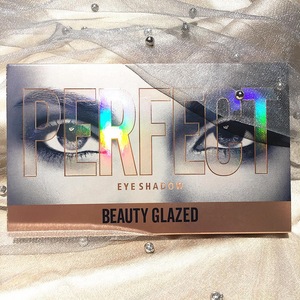 High Quality Beauty Glazed New 18 Colors Eye Shadow Makeup Pressed Glitter Eyeshadow Palette