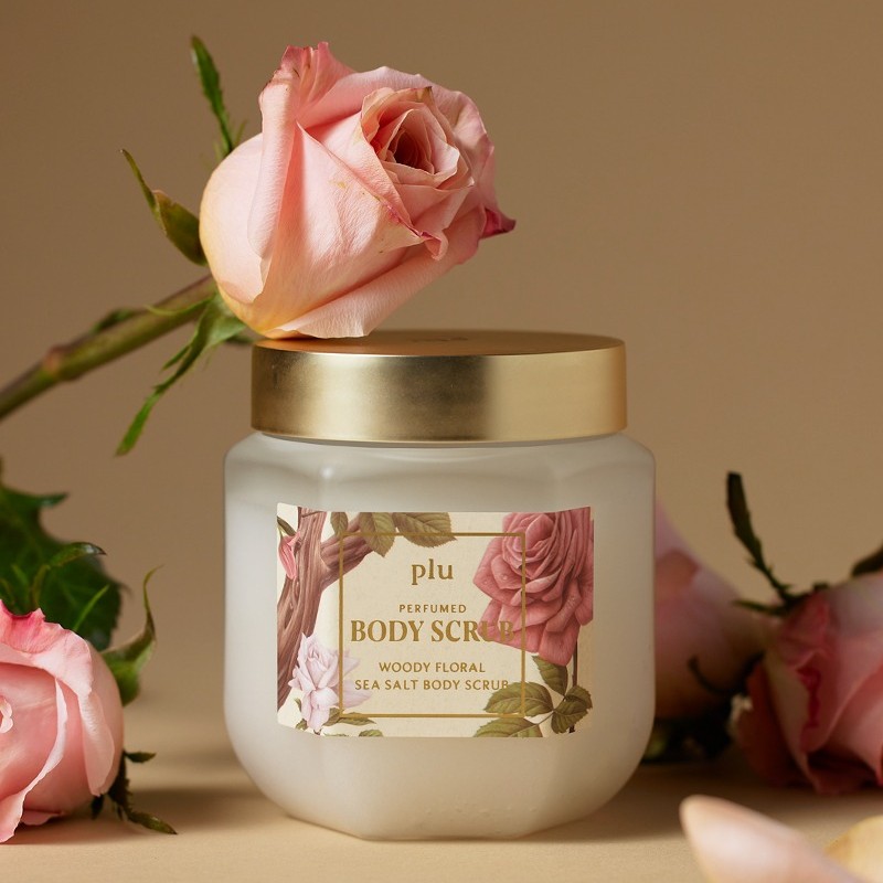 (PLU) Perfumed Sea Salt Body Scrub Woody Floral 500g