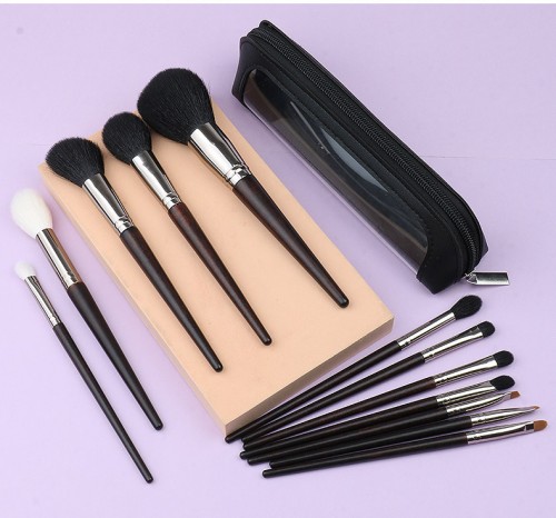 12-Piece Natural Hair Makeup Brush Set with Leather Case – Professional Goat Hair Cosmetic Brushes
