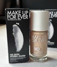 Makeup Forever HD Skin Ultra Glow
