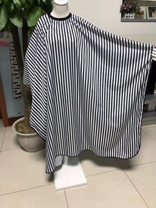 Cheap Price hairdressing apron and baber cape
