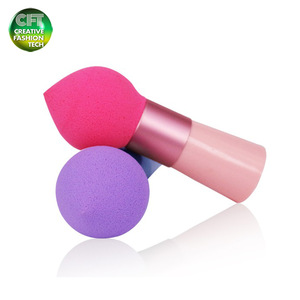 Get free $150 coupon heart shape washable Foundation Cosmetic Power Puff with handle