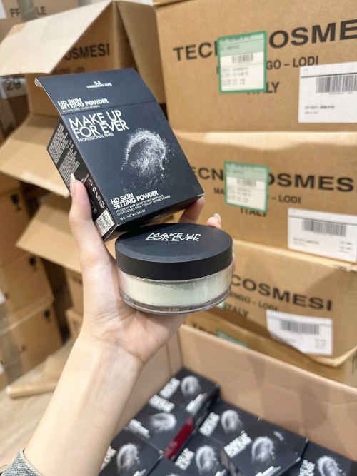 MAKE UP FOR EVER ULTRA HD SETTING POWDER #0.3 (18g)