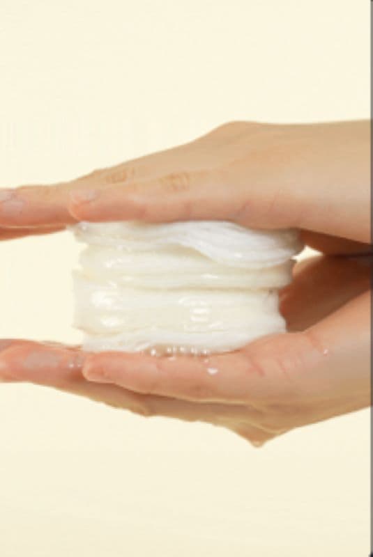 Essence Swipe Pad, gentle exfoliation, and hydration in one step