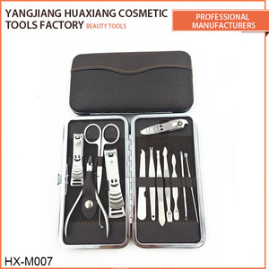 Factory promotional multifunction 12 pcs manicure set nail care tool with box