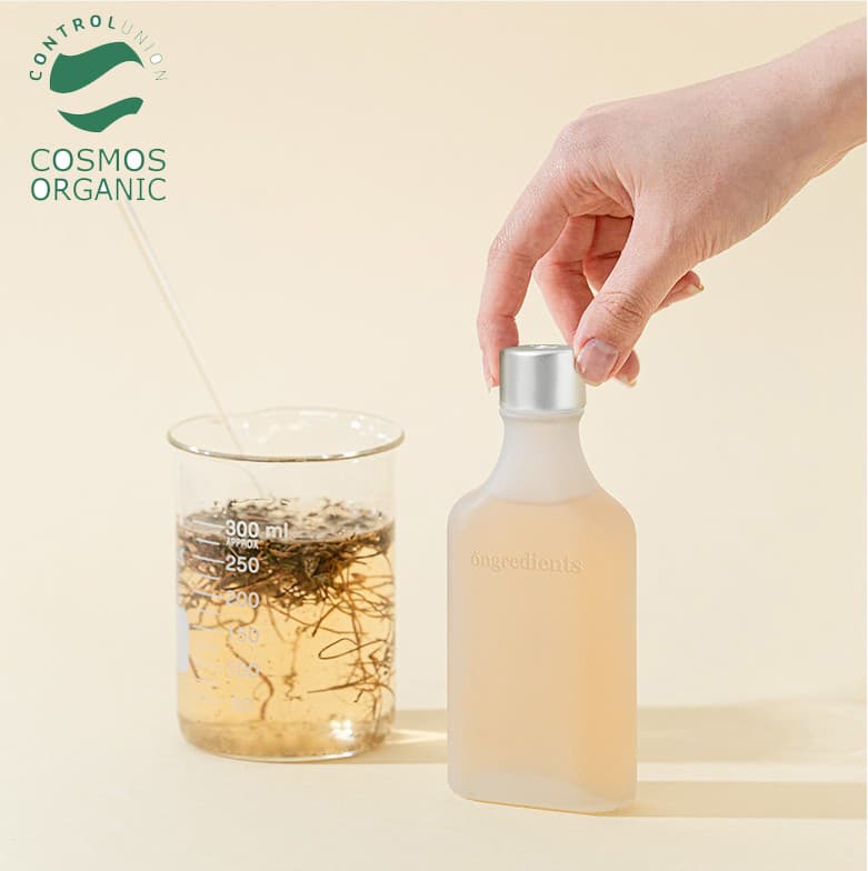 Organic Moisture Calming Essence with ECO package