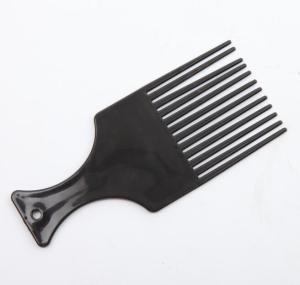 Plastic hair comb / Combs