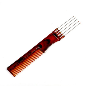 Fork personalized for dyeing hair comb