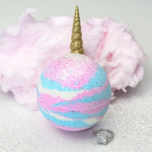 ice cream cup cake organic macaron essenti oil bath bomb