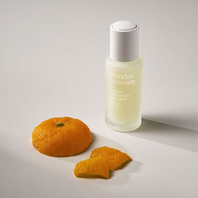 Monday Museum Yellow Inspiration Peel Drop