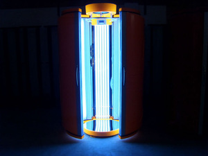Most luxury home solarium tanning machine/bed with 50pcs German UV lamp tube