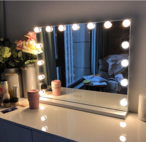 Popular Manufacture LED Light Bulbs Smart Hollywood Makeup Vanity Mirror with USD PORT MAKEUP MIRROR With 14 bulbs