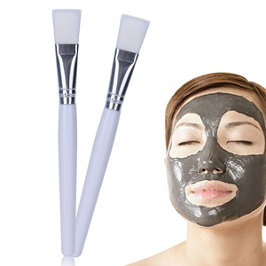 Custom logo DIY mask applicator makeup tools white color soft nylon hair facial mask brush for cosmetic
